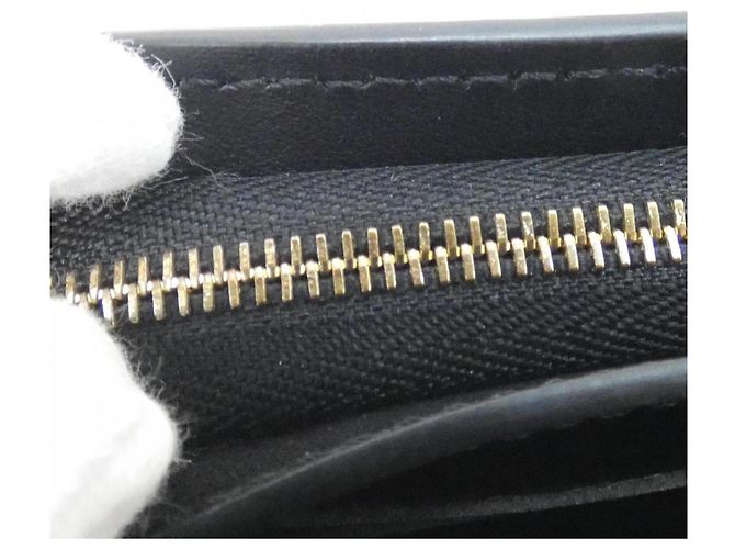 Cartera Capucines Tiny de Louis Vuitton Negro - vista 10