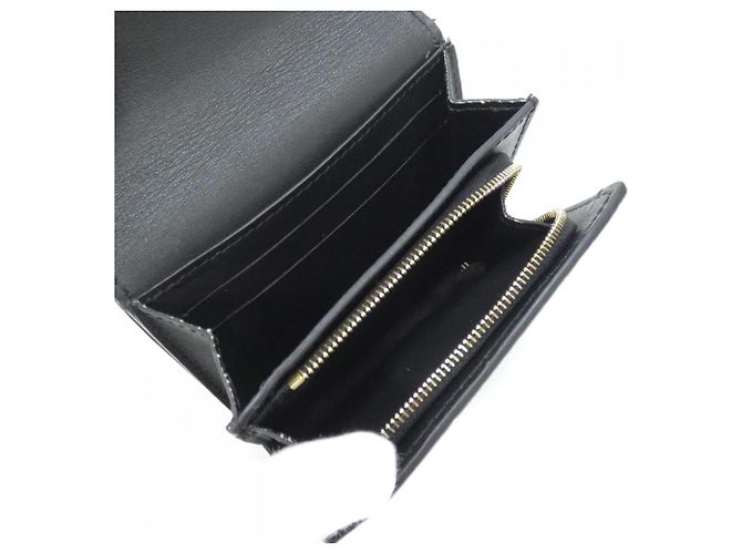 Cartera Capucines Tiny de Louis Vuitton Negro - vista 8