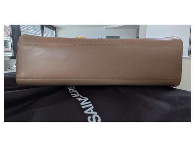 Saint Laurent Sac de Jour Large Beige in Pelle - vista 8