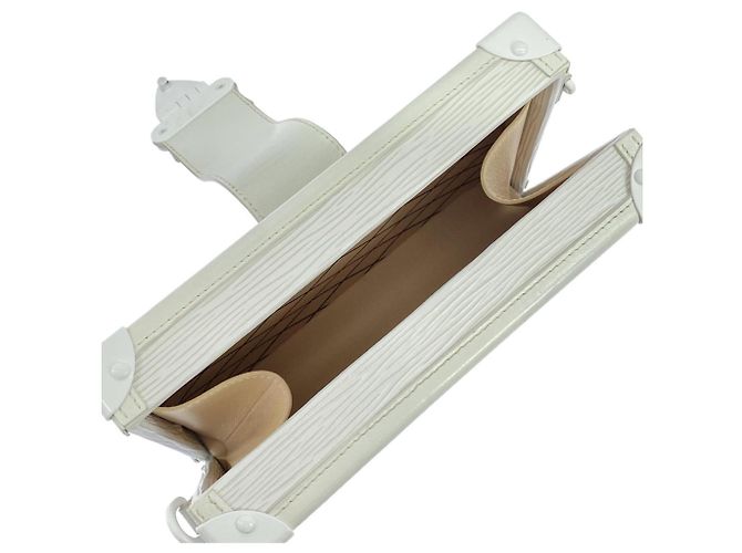 Borsa a Spalla Petite Malle Epi Louis Vuitton Bianco - vista 9