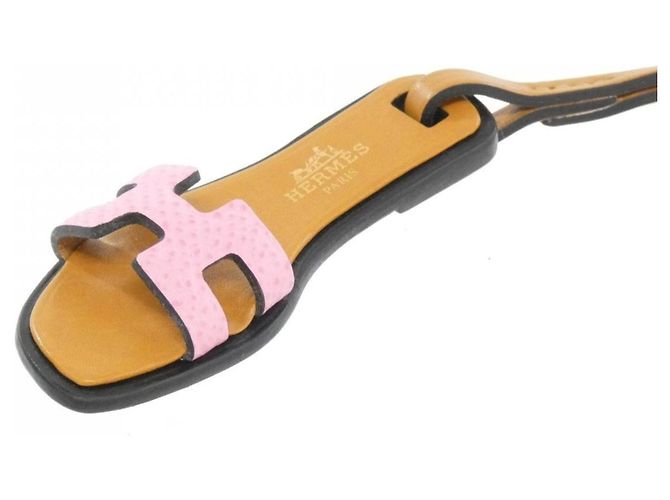 Charm Accessorio Nano Oran di Hermès Rosa - vista 3