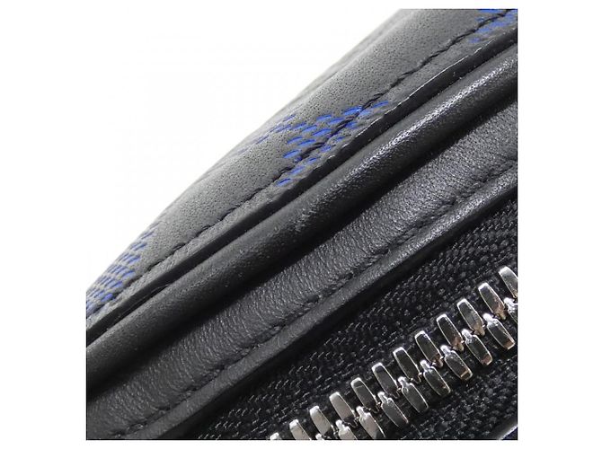 Bumbag in tela Damier Infini Louis Vuitton Nero - vista 4