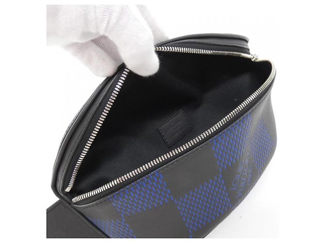 Bumbag in tela Damier Infini Louis Vuitton Nero - vista 6