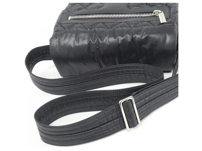 Borsa a spalla della linea Coco Cocoon di Chanel Nero - vista 7