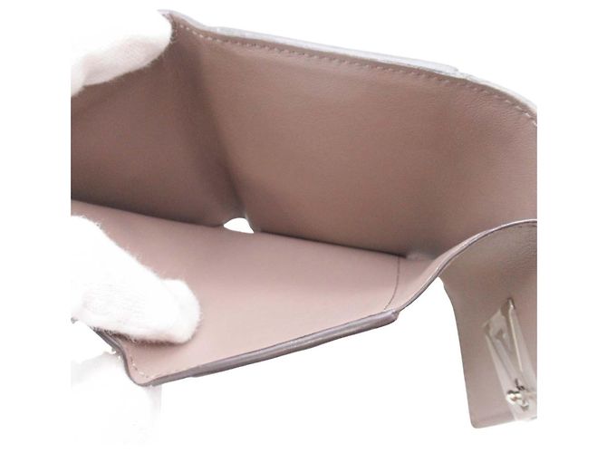 Cartera Compacta XS Capucines de Louis Vuitton con monedero, Mujer Castaño - vista 5