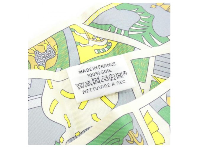 Cachecol Muffler Twilly da Fábrica Hermès Amarelo - vista 3