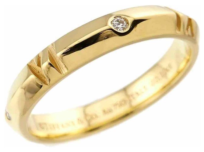Tiffany & Co. Atlas Closed Narrow Ring with . Diamond in Yellow Gold () - view 4
