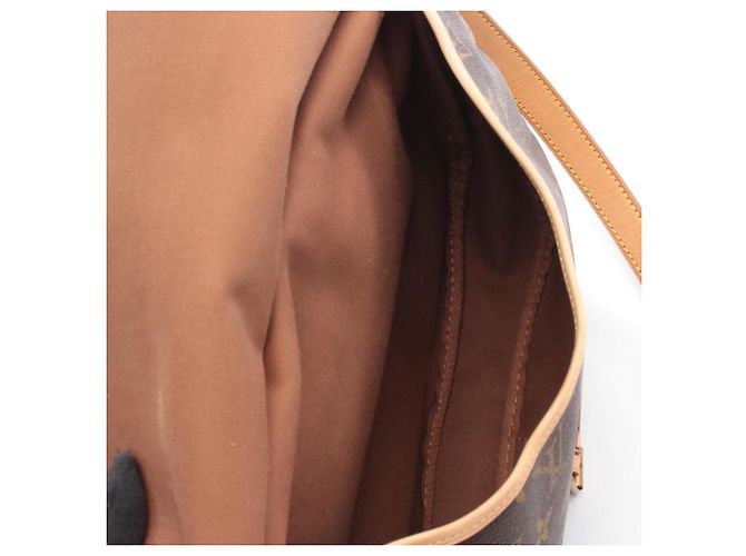 Borsa a Spalla Saumur 30 Louis Vuitton Marrone Monogramma - vista 3