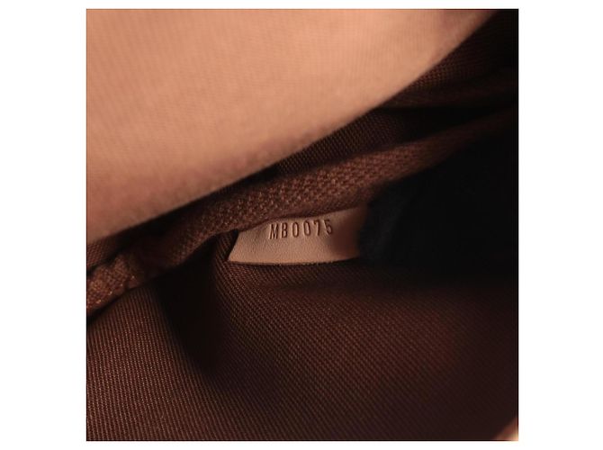 Borsa a Spalla Saumur 30 Louis Vuitton Marrone Monogramma - vista 6