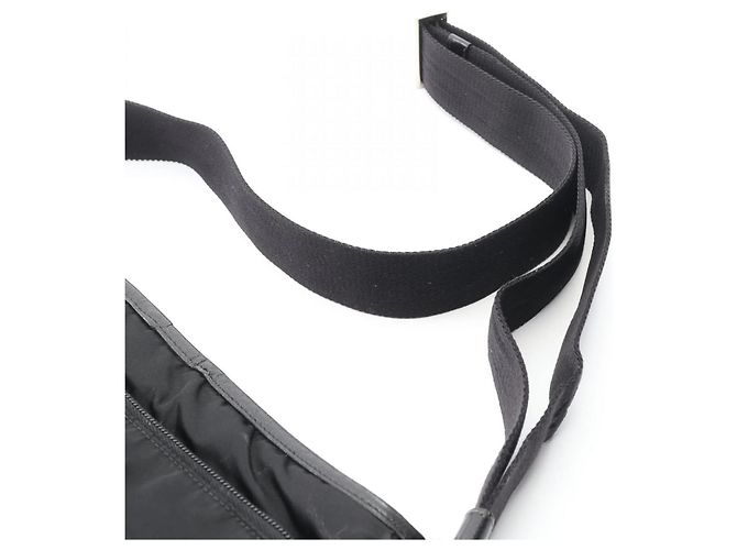 Saffiano Borsa a Spalla in Nylon Nero Prada - vista 15