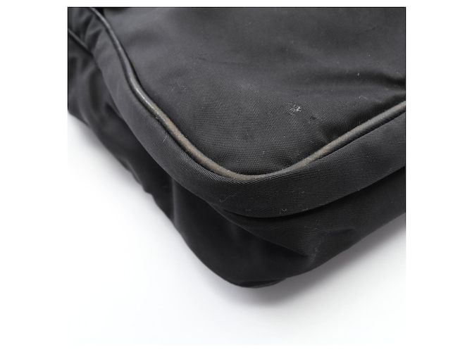 Saffiano Borsa a Spalla in Nylon Nero Prada - vista 5