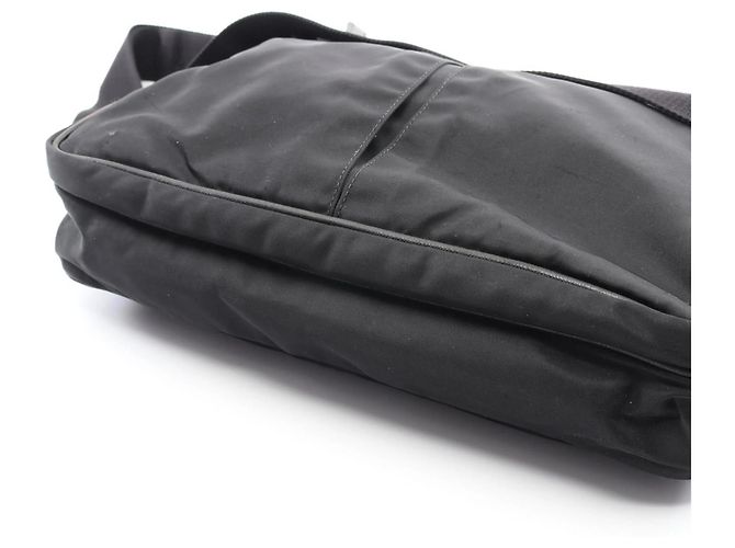Saffiano Borsa a Spalla in Nylon Nero Prada - vista 7