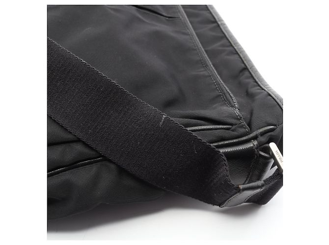 Saffiano Borsa a Spalla in Nylon Nero Prada - vista 8
