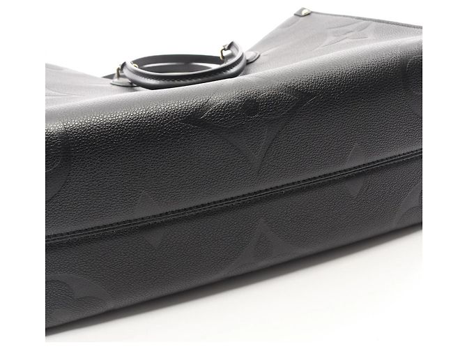 Borsa Tote OnTheGo MM Louis Vuitton Nero - vista 7