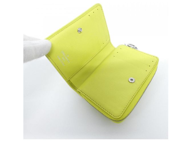 Cartera Lou Coussin Louis Vuitton Amarillo - vista 7