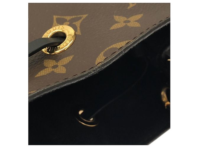 Néonoé Borsa a Spalla Neo Noé MM Monogramma Louis Vuitton Nero - vista 5