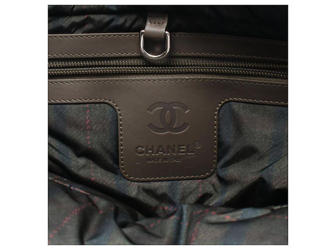 Borsa Tote Piccola Coco Cocoon di Chanel Cachi - vista 4