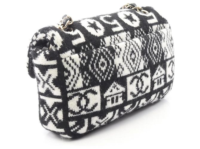 Chanel Coconeige Shoulder Bag Black White - view 2