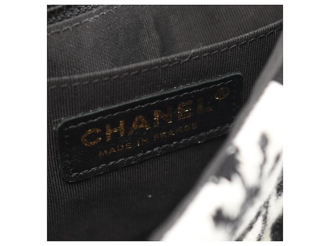 Chanel Coconeige Shoulder Bag Black White - view 4