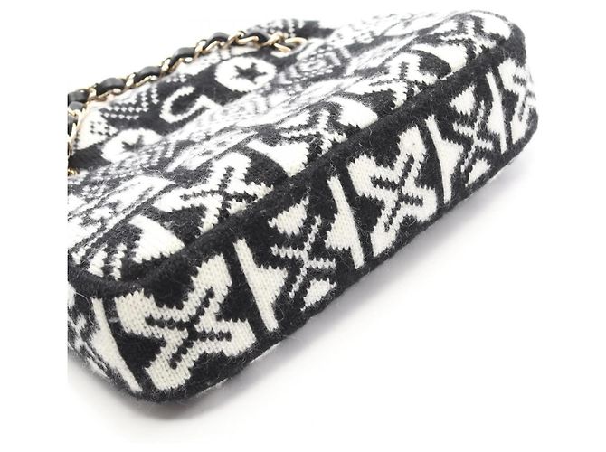 Chanel Coconeige Shoulder Bag Black White - view 9