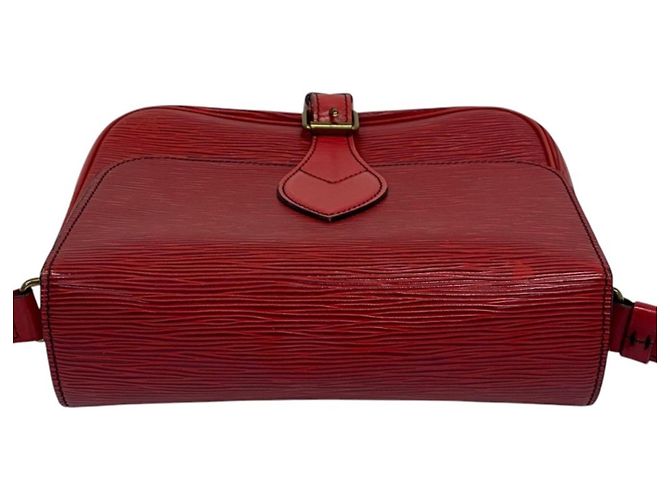 Borsa a Spalla Cartouchiere MM in Pelle Epi Louis Vuitton Rosso - vista 7