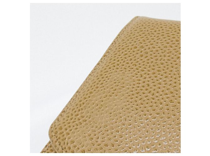 Cartera de Cadena CC Timeless de Chanel Beige - vista 4