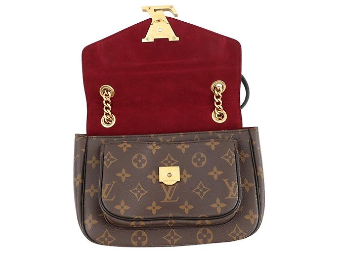 Borsa a Spalla Louis Vuitton Monogram Passy Chain da Donna Rosso - vista 6