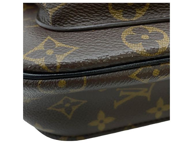 Borsa a Spalla Louis Vuitton Monogram Passy Chain da Donna Rosso - vista 9