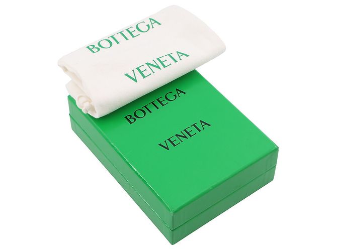 Portafoglio pieghevole in pelle Cassette Medium di Bottega Veneta - vista 19