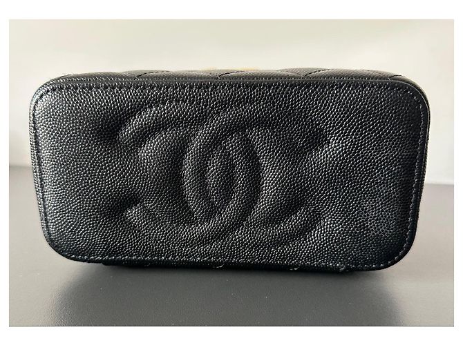 Chanel Vanity Case in pelle caviar nera Nero - vista 11