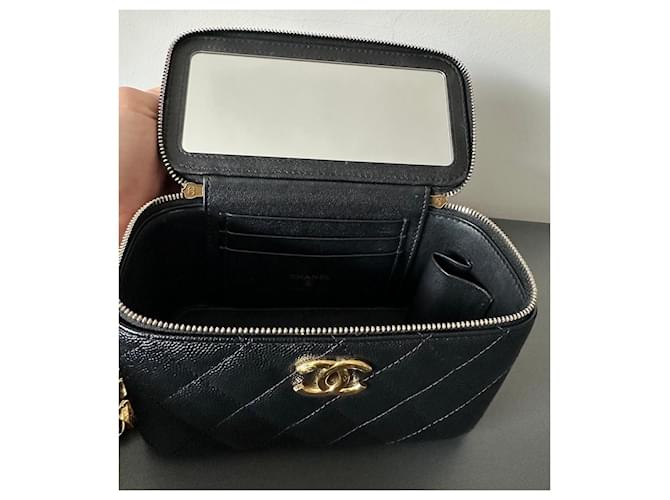 Chanel Vanity Case in pelle caviar nera Nero - vista 6
