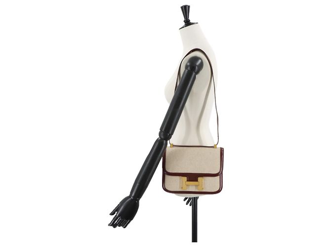 Constance 23 Schultertasche von Hermès Rot Beige - Ansicht 10