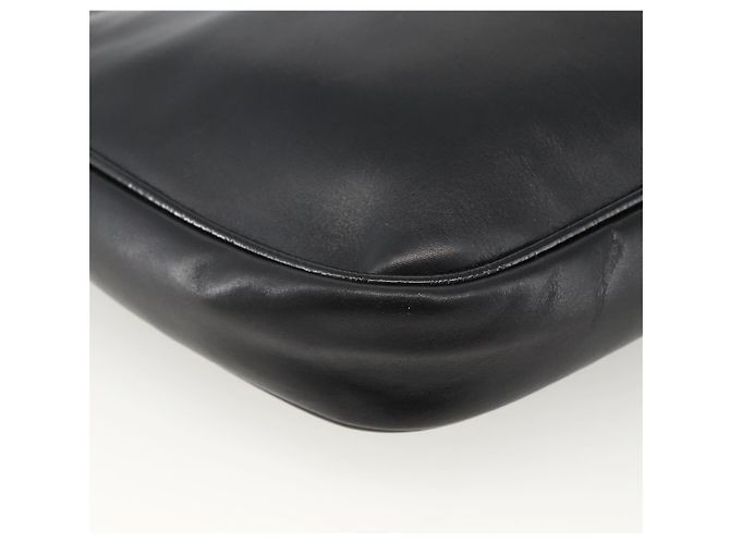 Borsa a spalla Salvatore Ferragamo in pelle verniciata nera e oro Auth ka2971 Nero D'oro - vista 16