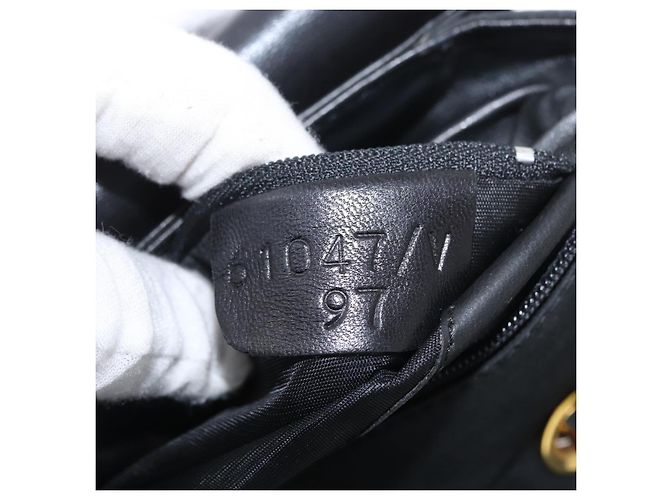BALLY Borsa a Spalla a Catena Trapuntata in Nylon Nero e Oro Auth 160374 D'oro - vista 12