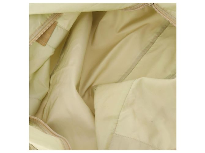 Borsa Boston Prada in nylon crema beige Auth ti3742 Crudo - vista 11