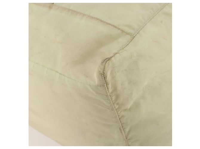 Borsa Boston Prada in nylon crema beige Auth ti3742 Crudo - vista 16