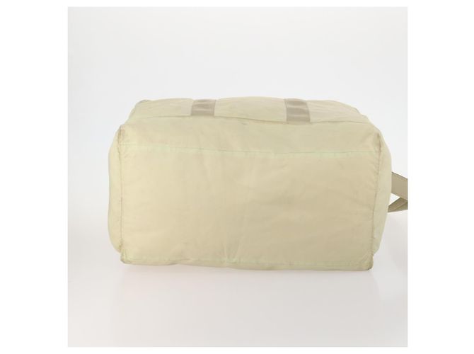Borsa Boston Prada in nylon crema beige Auth ti3742 Crudo - vista 5
