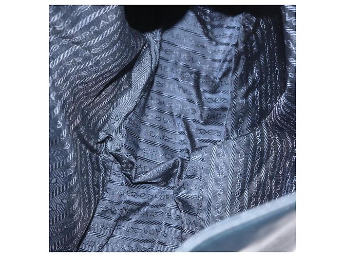 PRADA Borsa a Spalla in Catena di Plastica Pelle Nera Auth 172733 Nero - vista 11