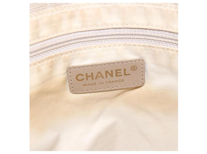 CHANEL Nuova Borsa Tote da Viaggio Nylon Beige CC Auth 174068 - vista 17