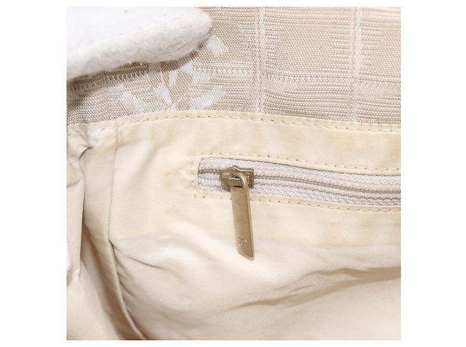 CHANEL Nuova Borsa Tote da Viaggio Nylon Beige CC Auth 174068 - vista 22