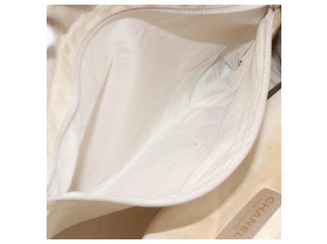 CHANEL Nuova Borsa Tote da Viaggio Nylon Beige CC Auth 174068 - vista 23