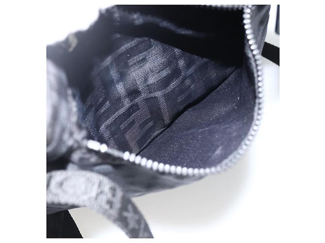 FENDI Zucca Canvas Schultertasche Schwarz Silber Auth 166831 - Ansicht 21