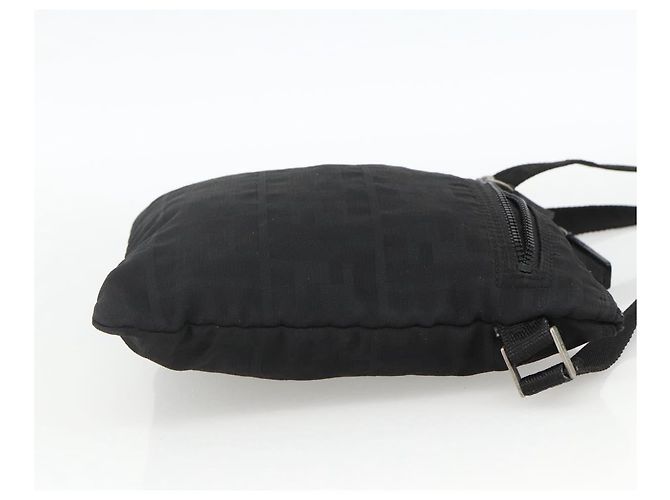 FENDI Zucca Canvas Schultertasche Schwarz Silber Auth 166831 - Ansicht 4