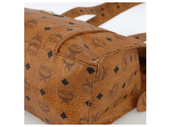 Borsa a Spalla MCM Vicetos Logogram in Pelle PVC Marrone Oro Auth 172151 D'oro - vista 9
