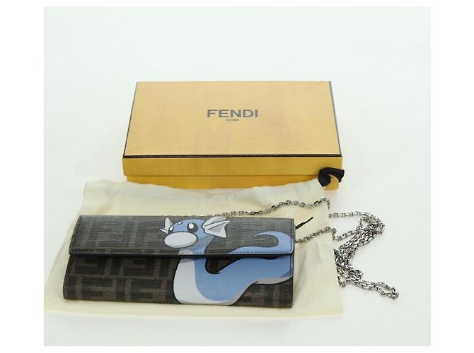 FENDI x FRGMT x POKMON Mini Ryu Schultergeldbörse aus Zucca-Canvas Auth 167075SM Braun Schwarz - Ansicht 12
