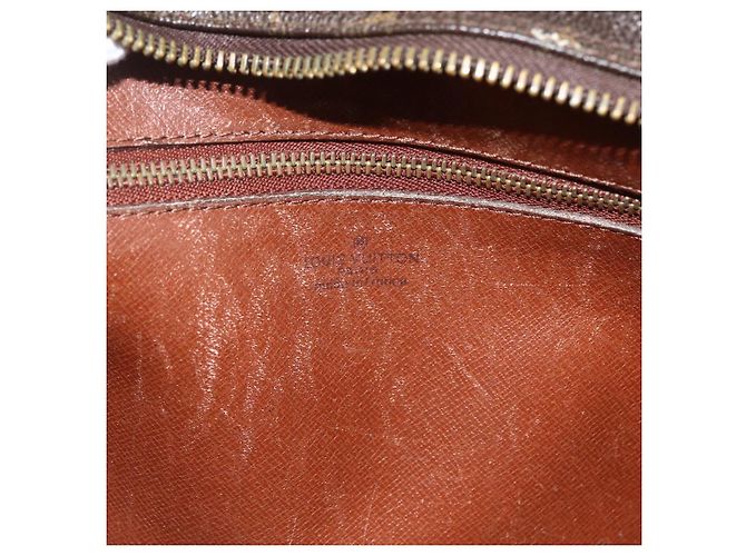 LOUIS VUITTON Clutch Marly Dragonne GM Monogram M51825 LV Auth ka2970 Monogramma - vista 19