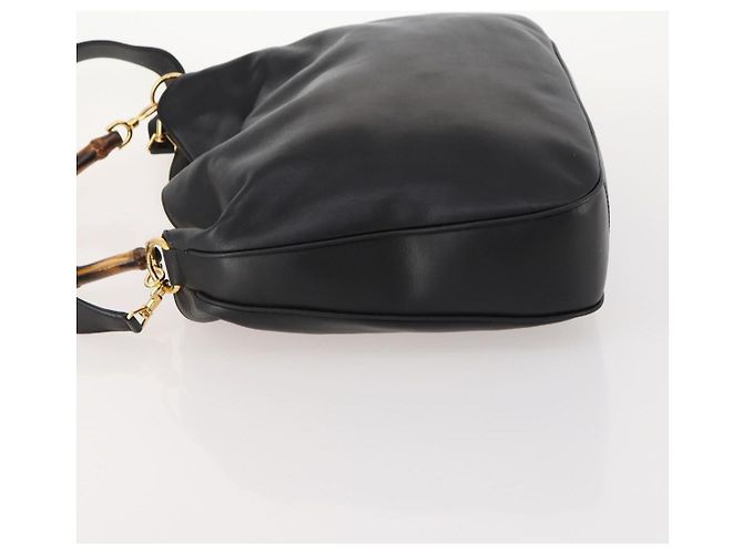 Borsa a Spalla in Pelle Gucci Bamboo 2way Nera Oro 001 1014 1577 Auth 172306 Nero D'oro - vista 4