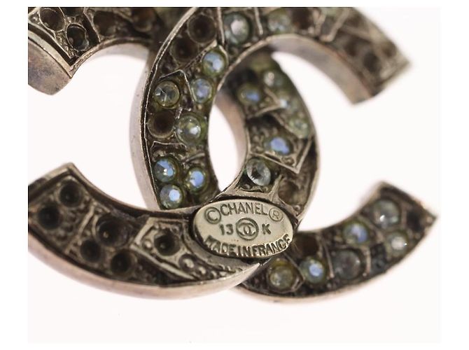 Orecchino CHANEL Pierce in metallo Argento CC Auth bs33640 - vista 5