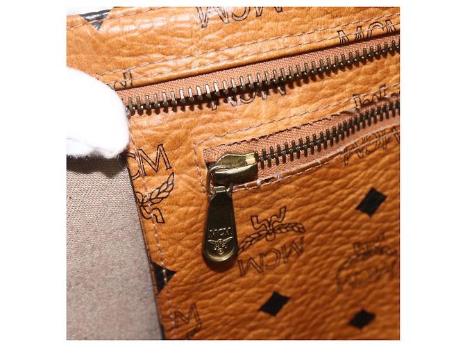 Borsa tote MCM Logogram Vicetos in PVC marrone e oro Auth ki6533 D'oro - vista 20
