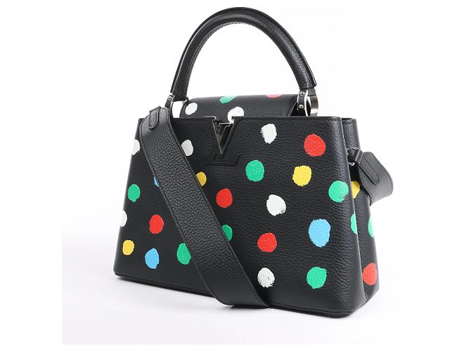 Borsa Louis Vuitton x Taurillon Capucines MM 2Way in nero M21663 - vista 2